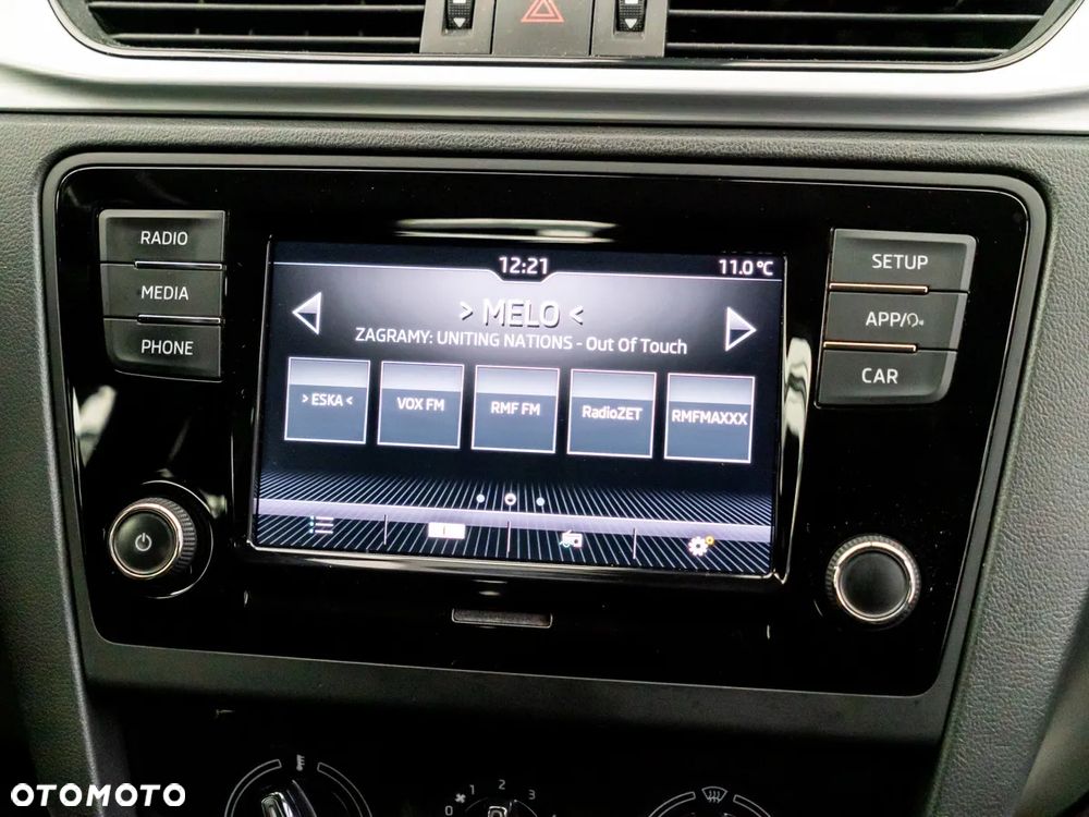 Skoda RAPID 1.0 TSI Ambition - 19