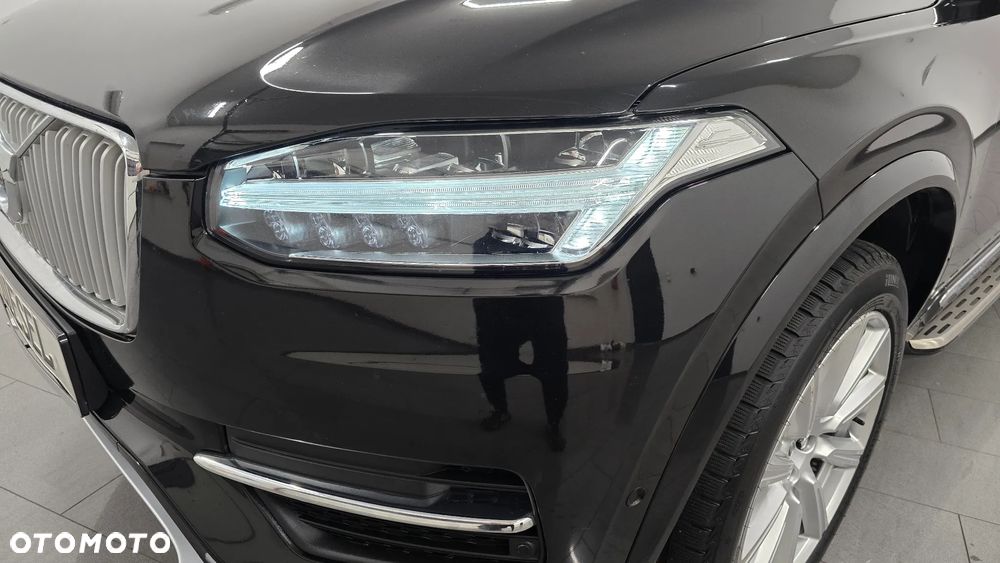 Volvo XC 90 D5 AWD Geartronic Inscription - 12