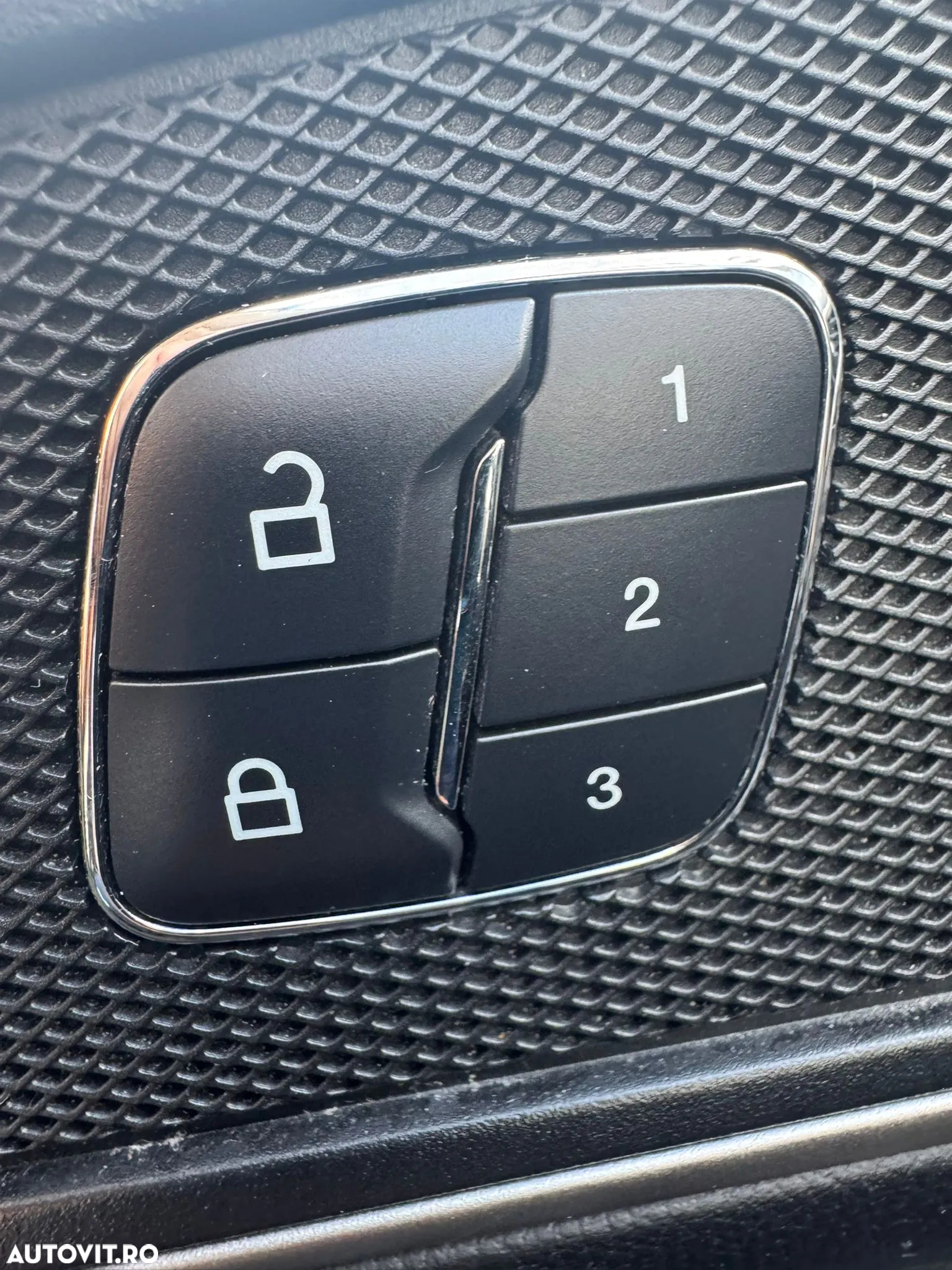 Ford S-Max 2.0 TDCi Powershift Titanium - 24