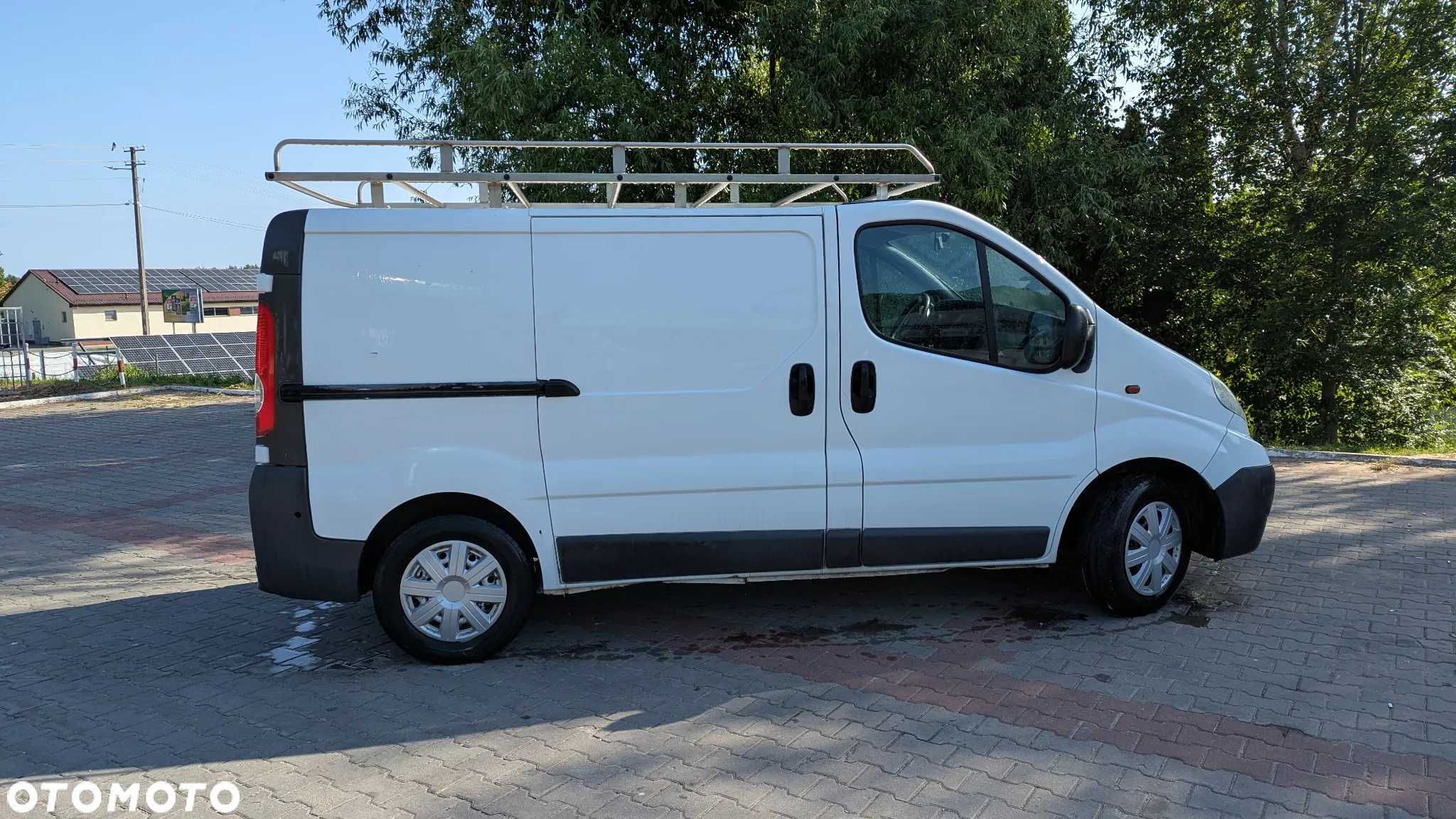 Opel Vivaro - 8