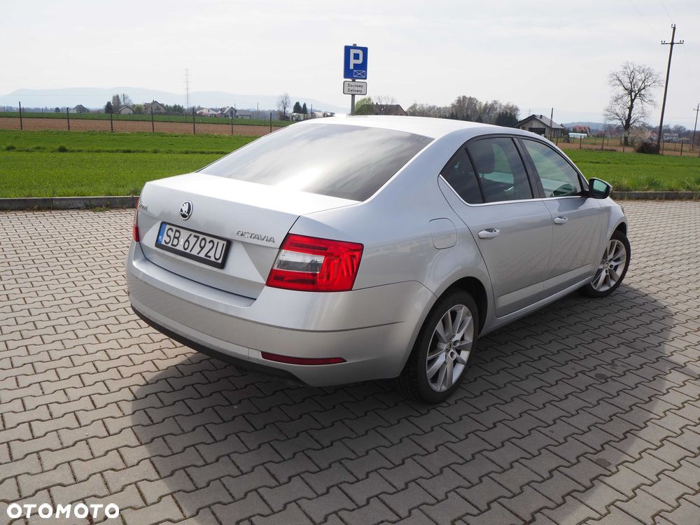 Skoda Octavia - 2
