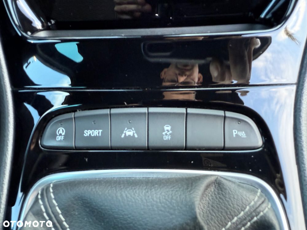 Opel Astra 1.6 Turbo Start/Stop Innovation - 15