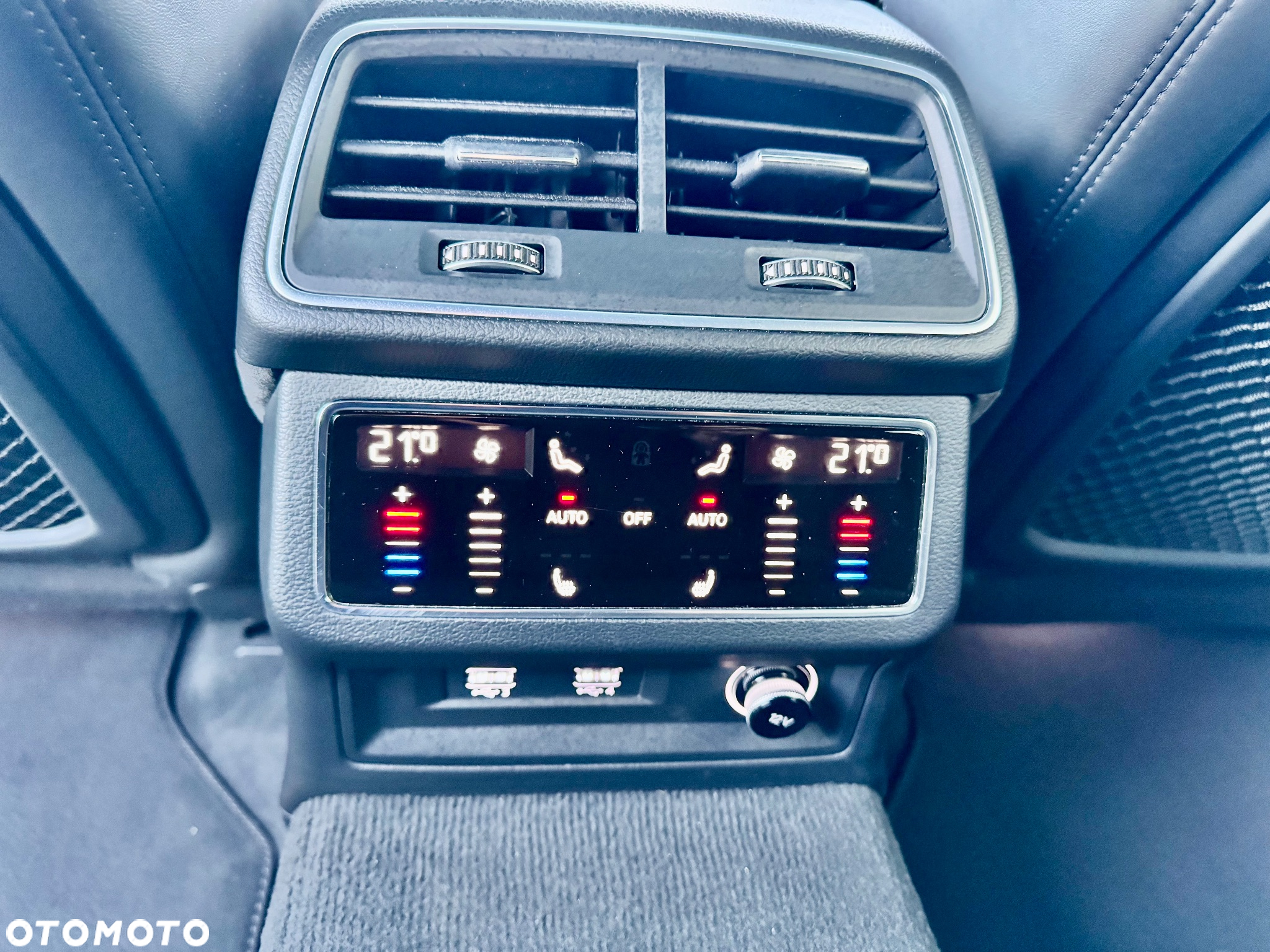 Audi RS7 Sportback TFSI mHEV Quattro Tiptronic - 24