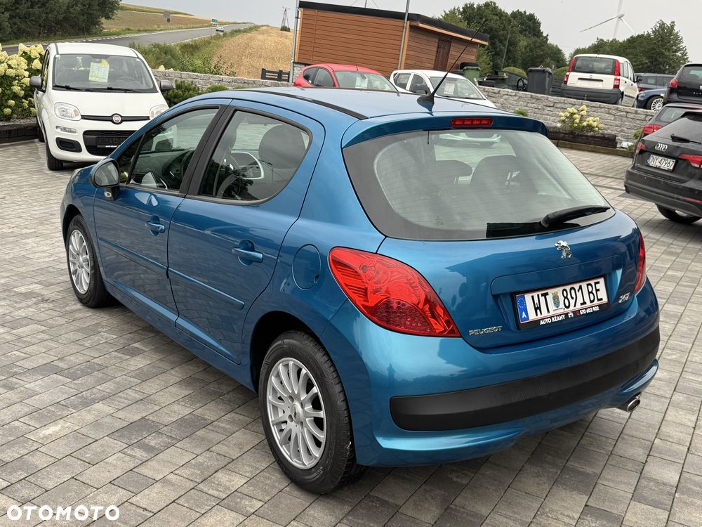 Peugeot 207 - 3
