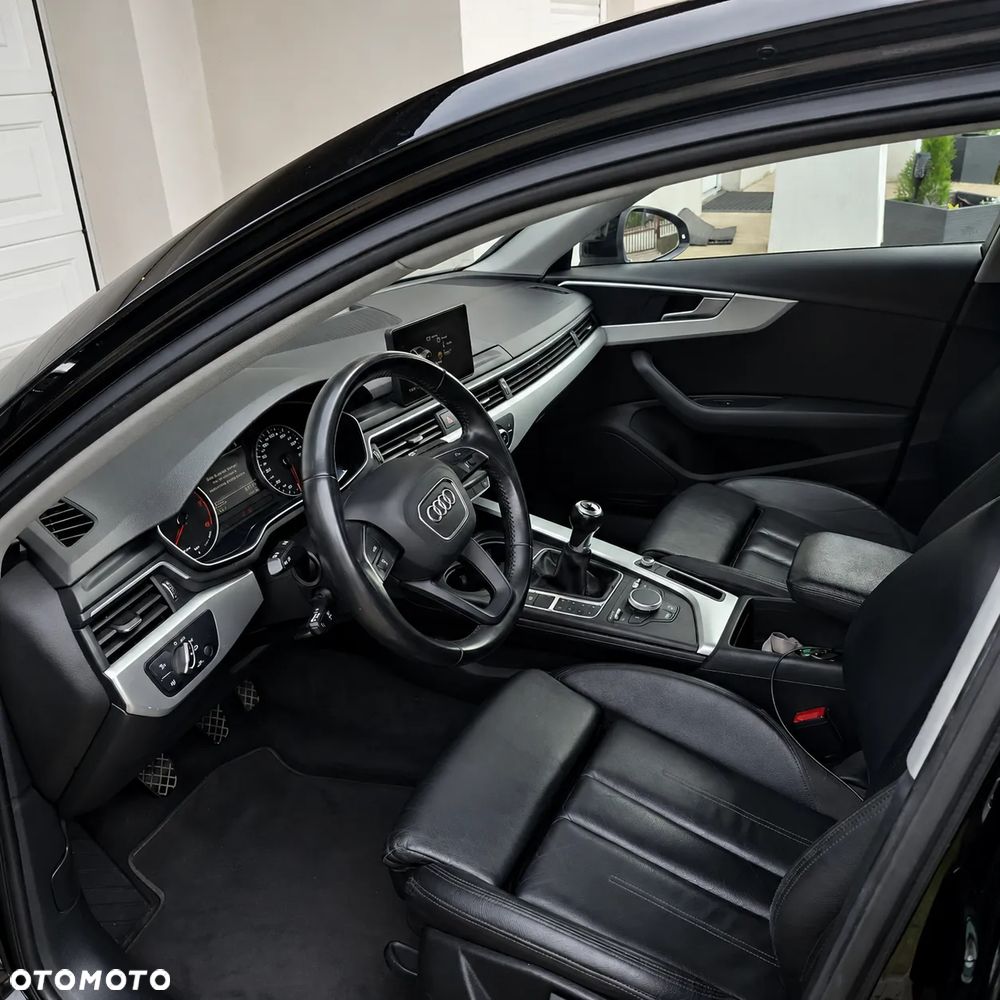 Audi A4 Limousine - 14