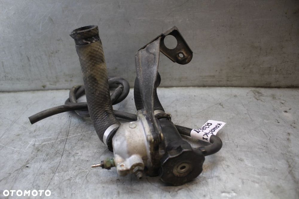 Kawasaki ZZR 600 97r Termostat obudowa termostatu korek wlewu - 1