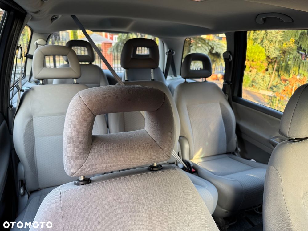 Volkswagen Sharan 2.0 TDI Comfortline - 12