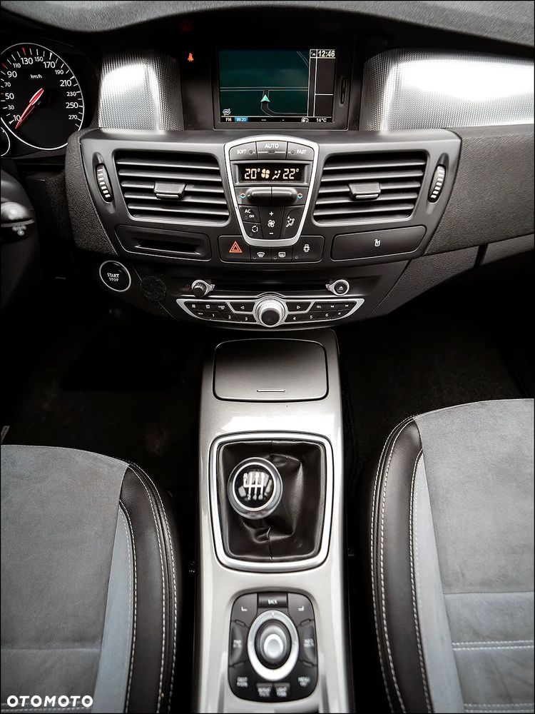 Renault Laguna - 22