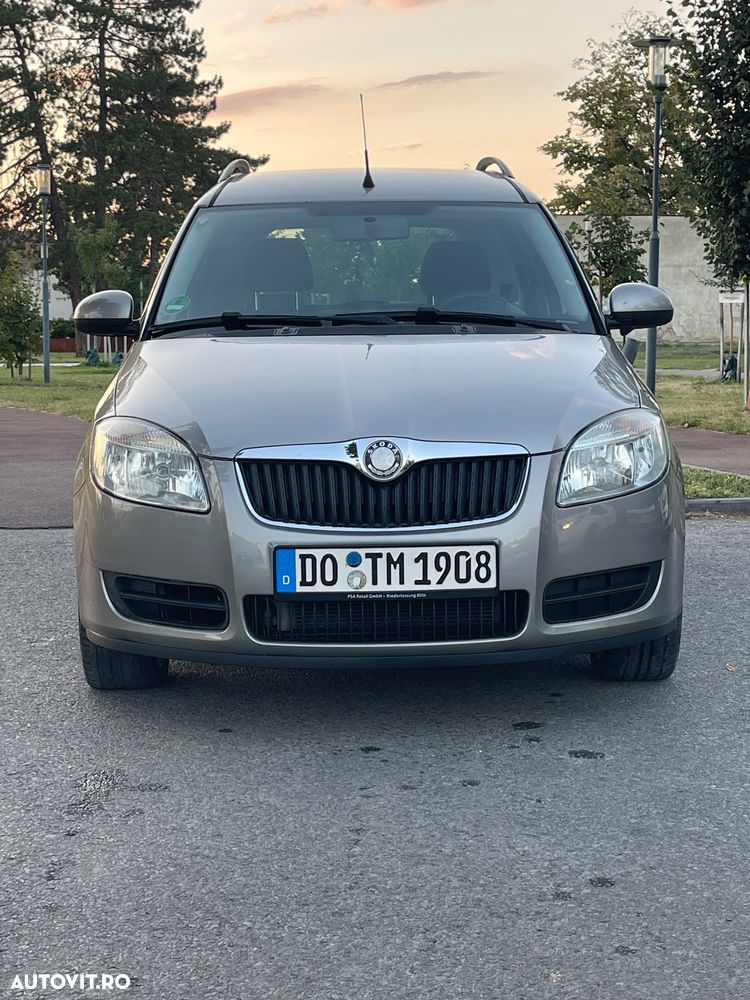 Skoda Roomster 1.4 Style - 12