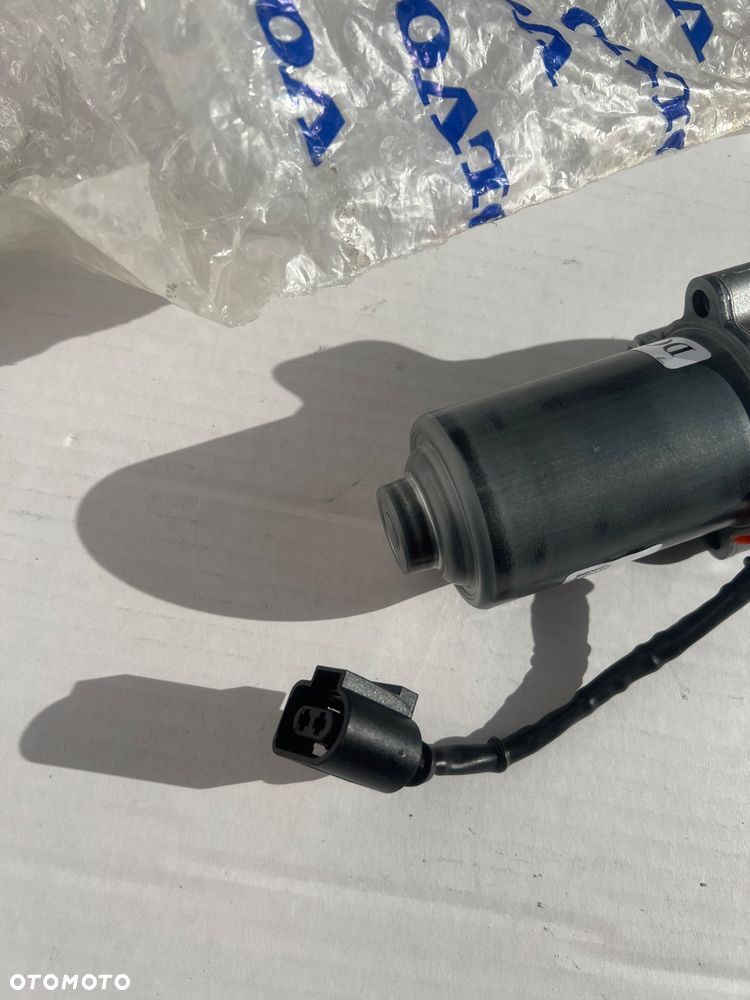 Pompa Haldex Wstępnego Ciśnienia plus śruby - 3