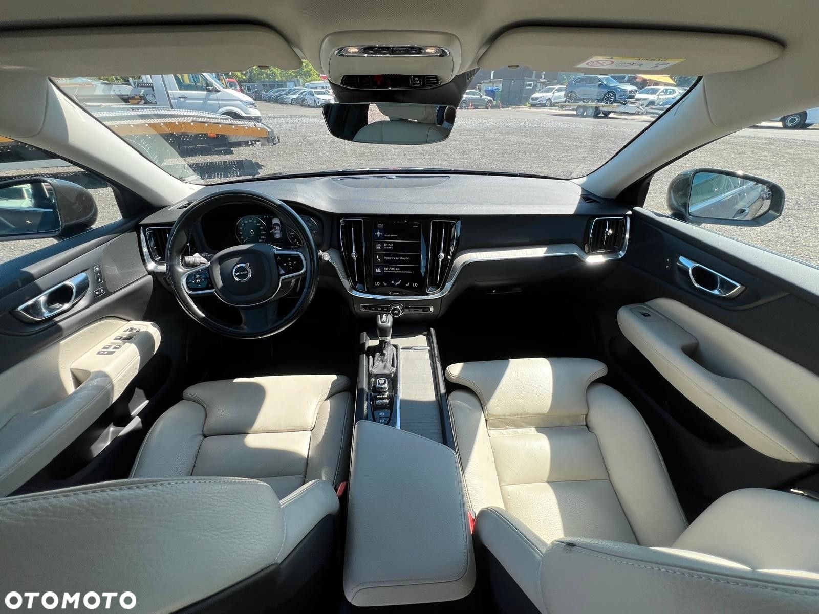 Volvo V60 D4 SCR AWD - 19