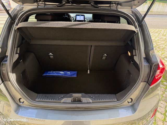 Ford Fiesta 1.0 EcoBoost ST-Line - 8