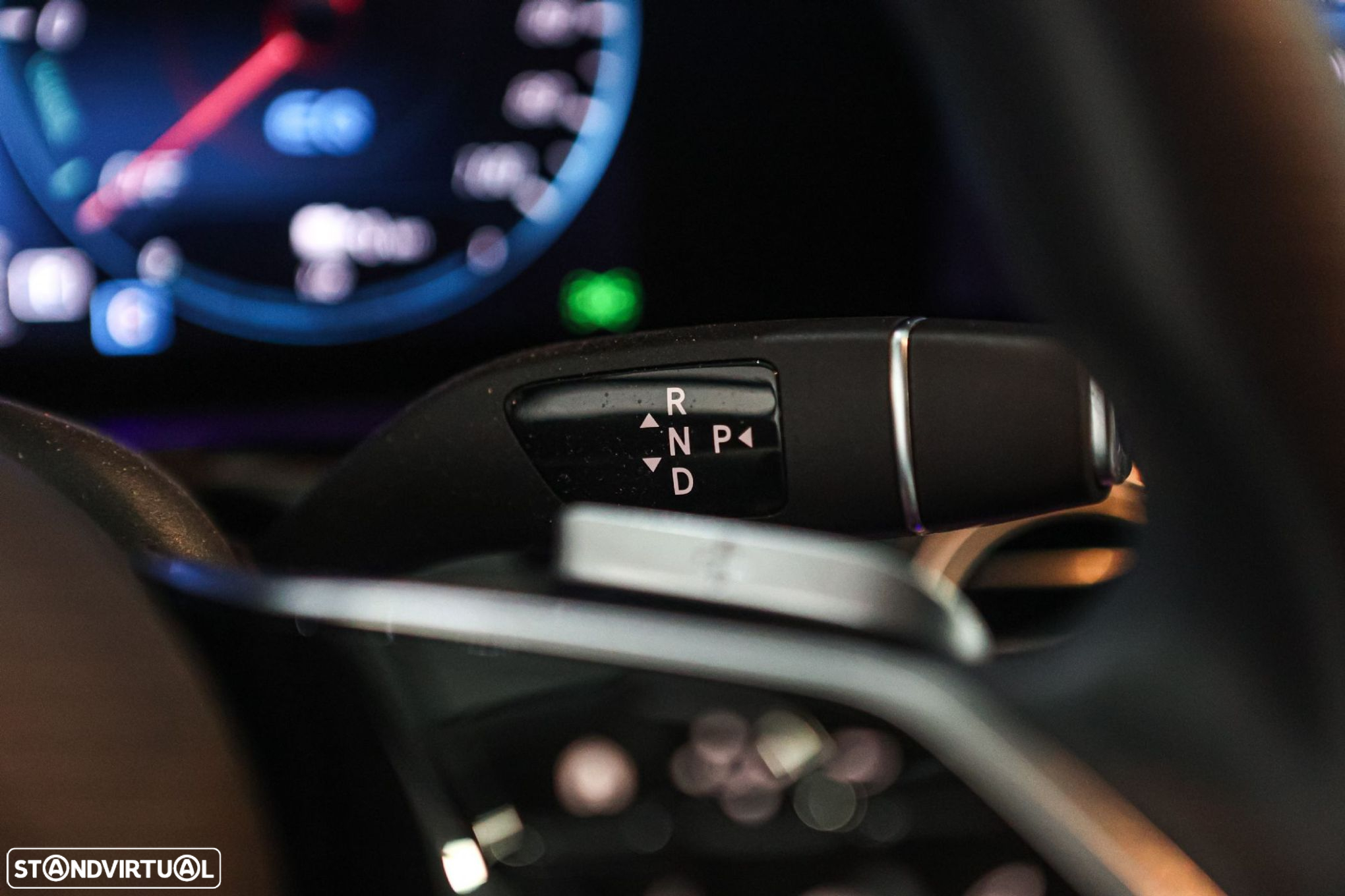 Mercedes-Benz E 300 de Exclusive Line 4Matic - 31