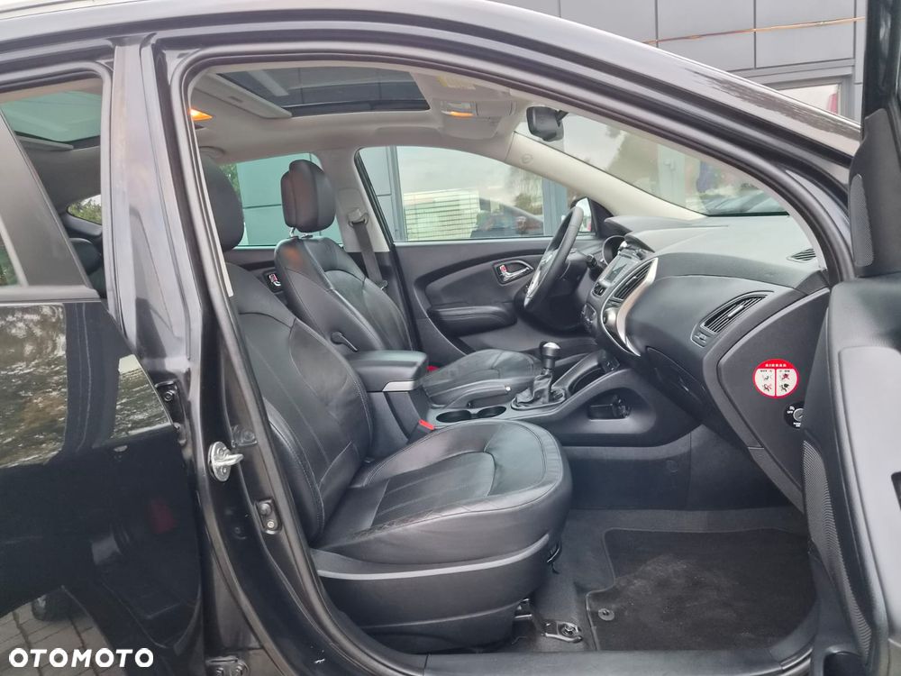 Hyundai ix35 2.0 4WD Premium - 28
