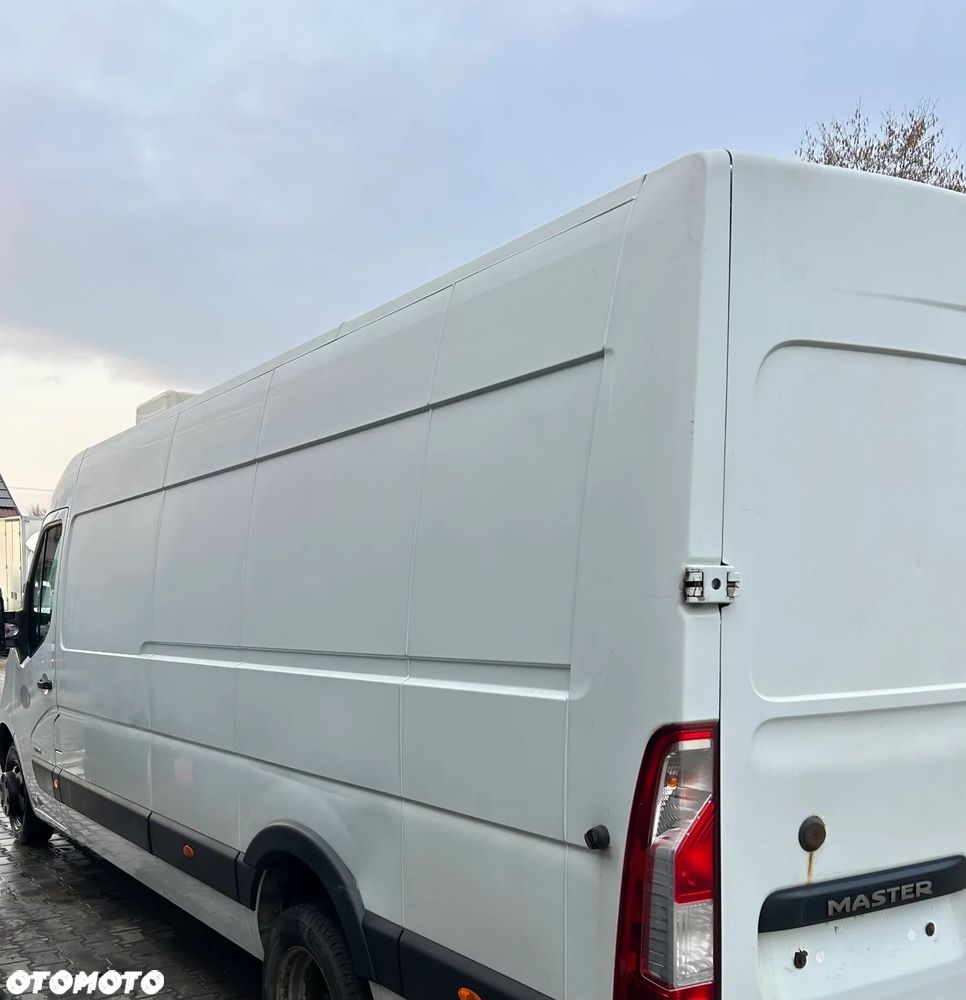 Renault Master 2.3 DCI - 7