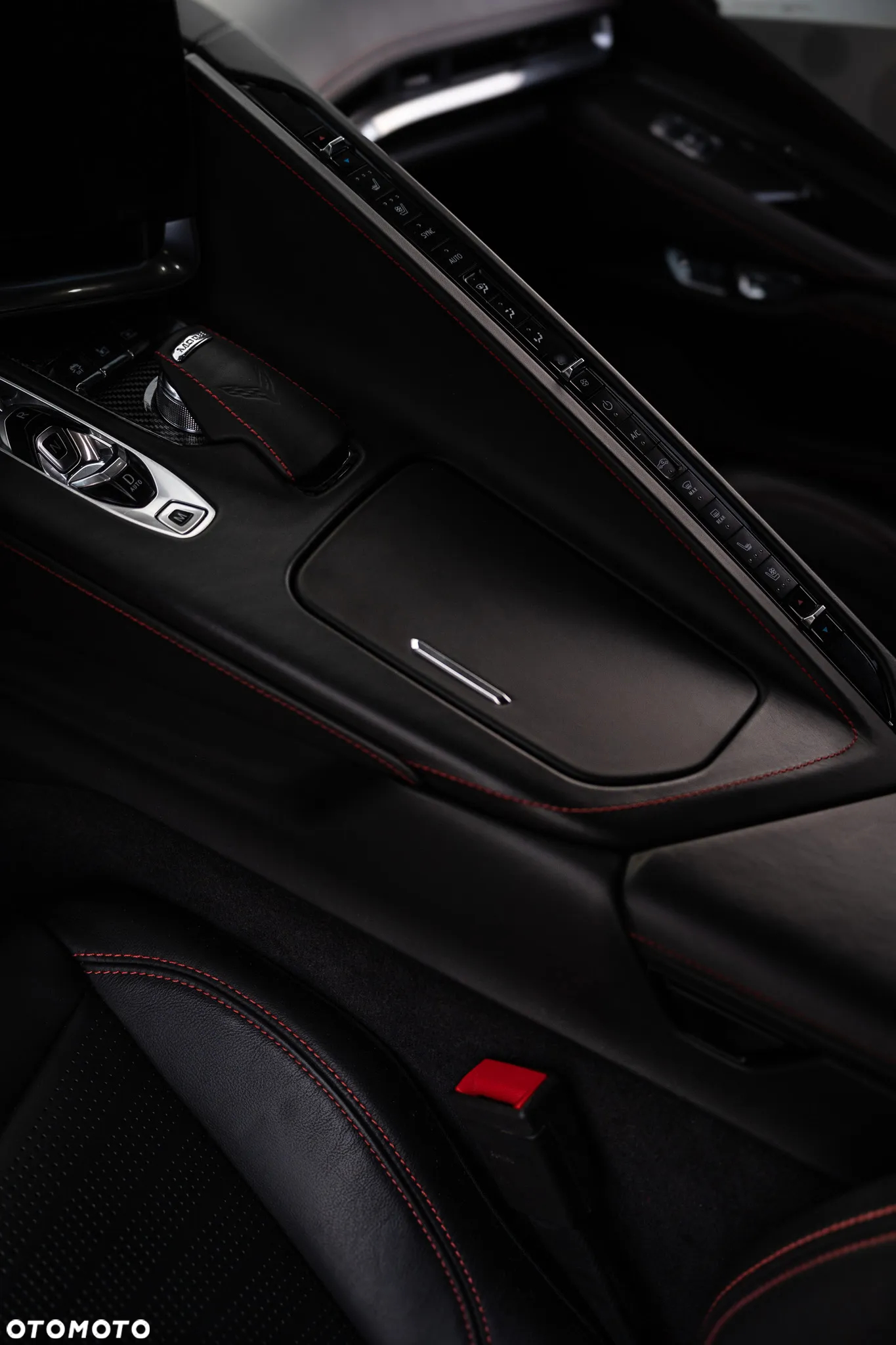 Chevrolet Corvette Stingray 3LT 6.2 V8 Automatik - 24