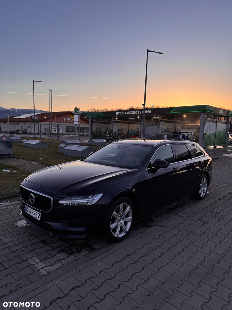 Volvo V90 D3 Momentum - 1