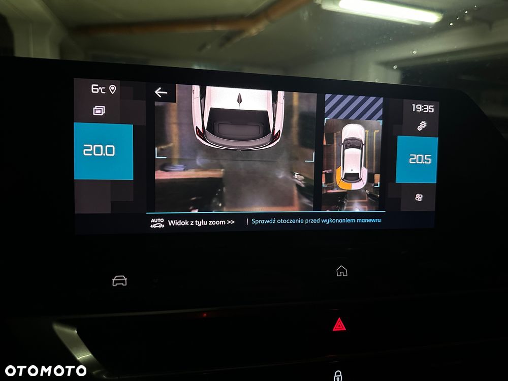 Citroën C4 BlueHDi 130 Stop&Start EAT8 SHINE - 28