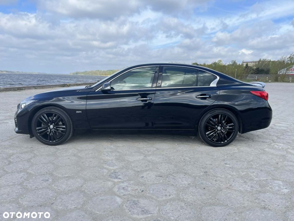 Infiniti Q50 - 3