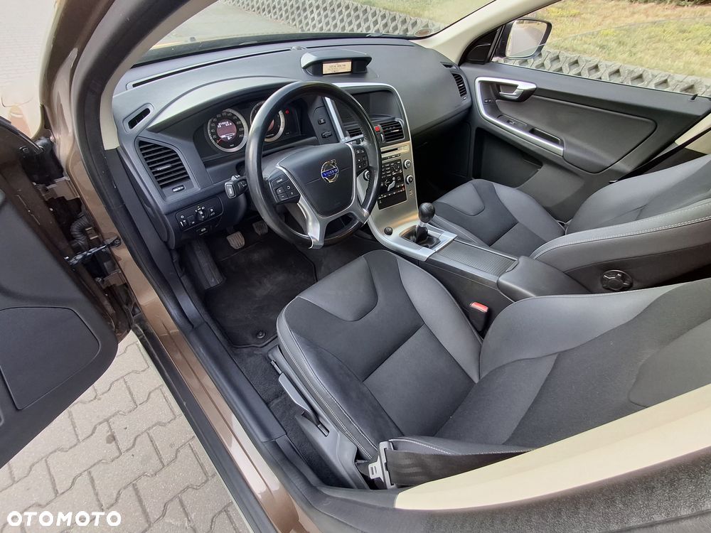 Volvo XC 60 - 11