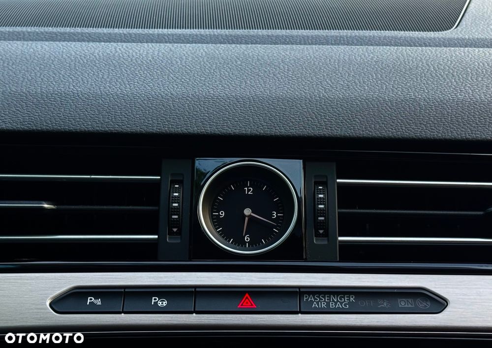 Volkswagen Passat 2.0 TDI SCR Highline DSG - 17