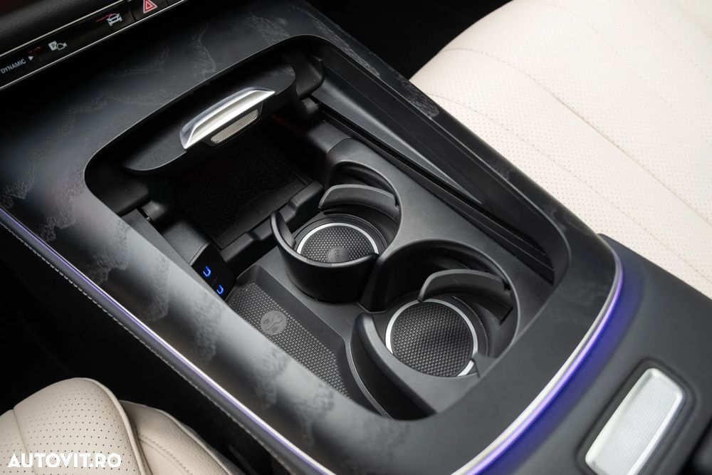 Mercedes-Benz E 220 d 4MATIC 9G-TRONIC Edition AMG Line - 23