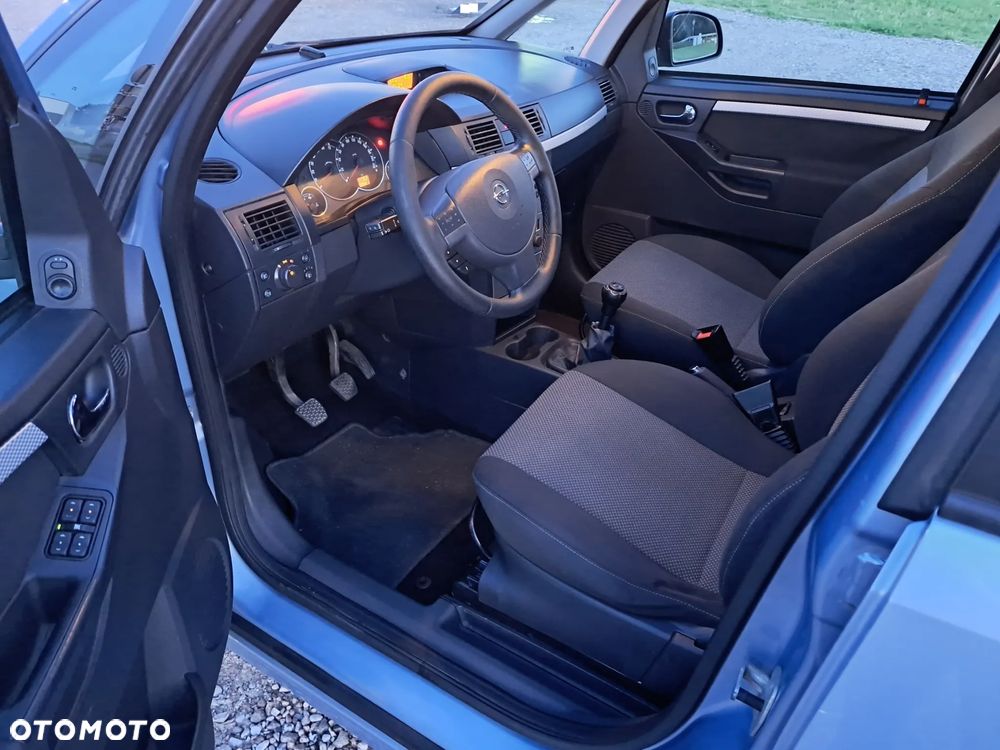 Opel Meriva - 13