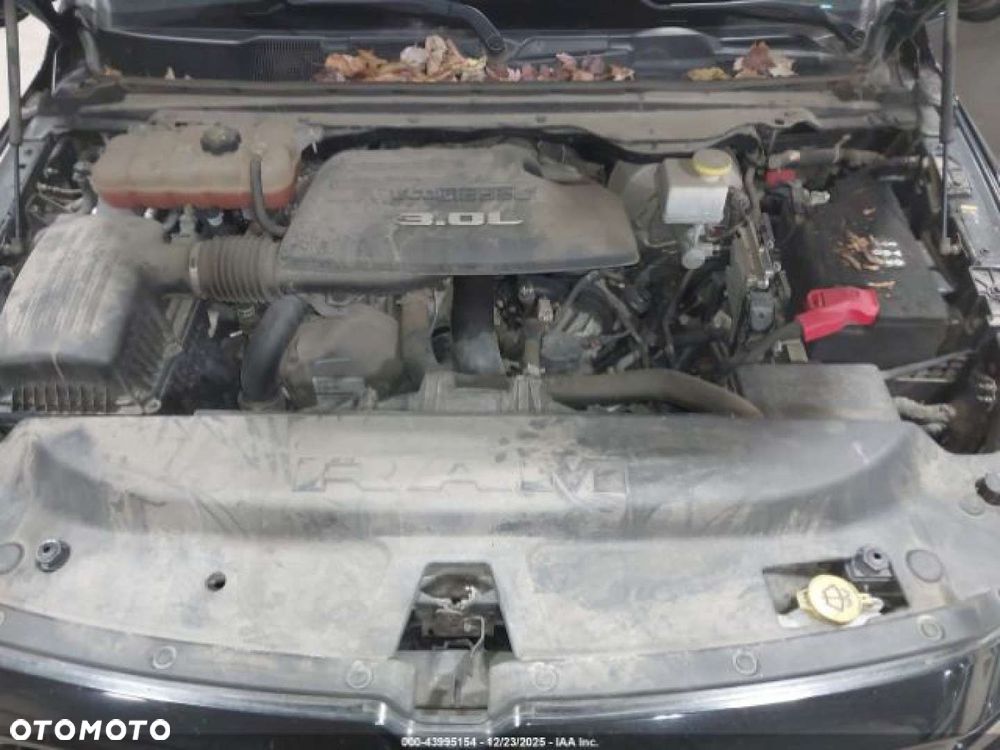 RAM 1500 - 14
