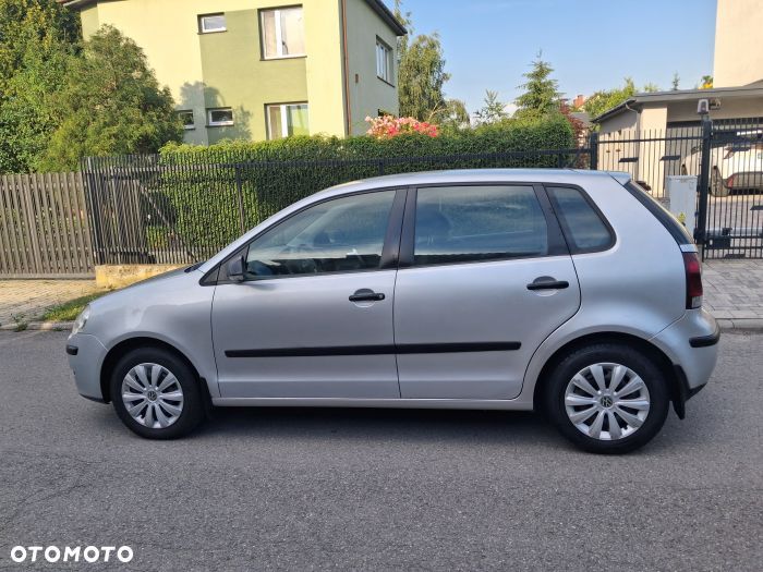 Volkswagen Polo - 1