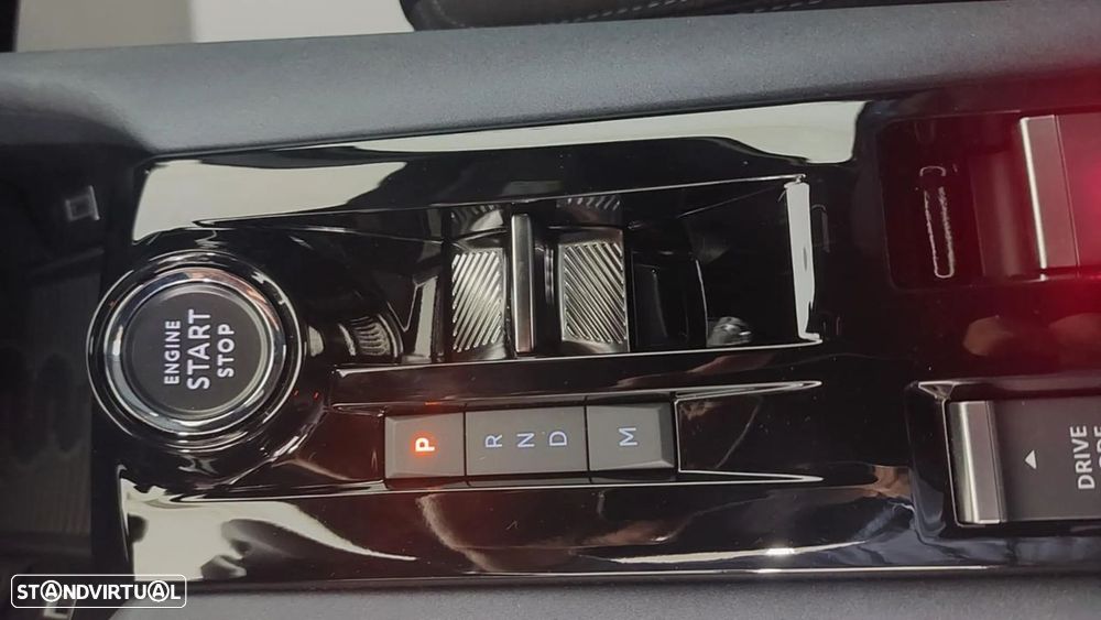 Alfa Romeo Junior 1.2 Intensa eDCT6 - 10