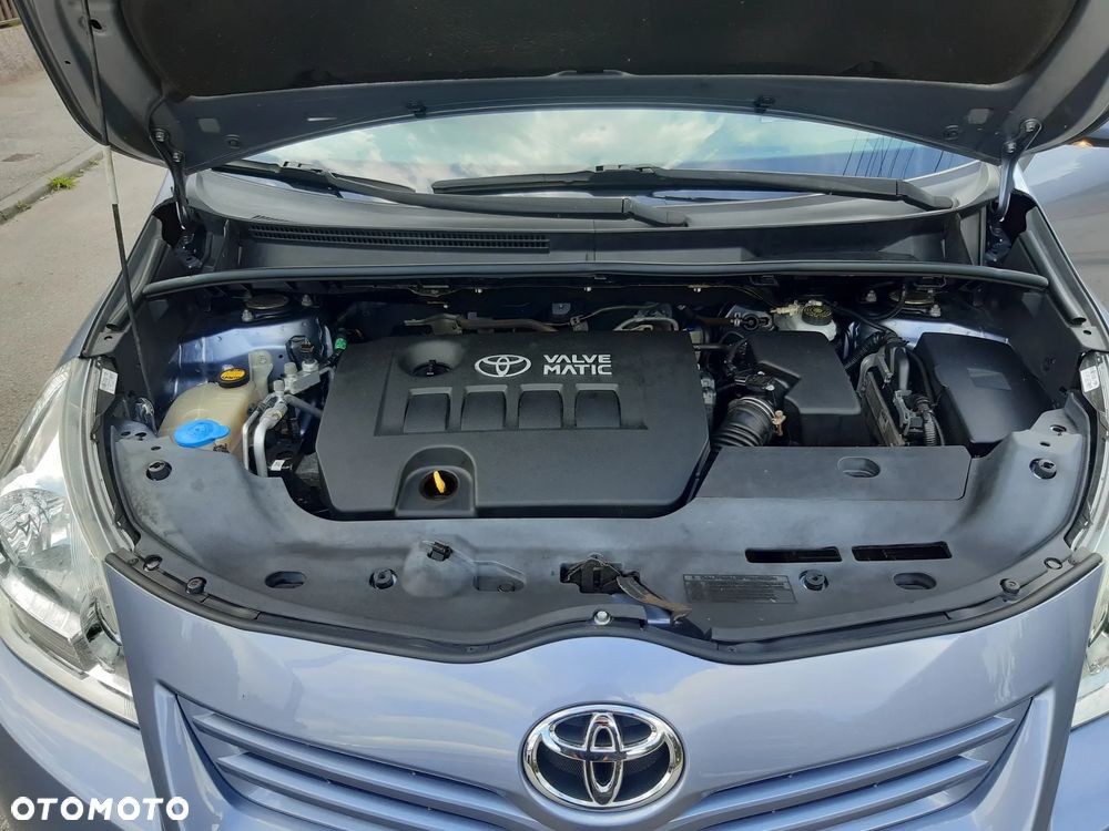 Toyota Verso 1.6 Sol EU5 - 7