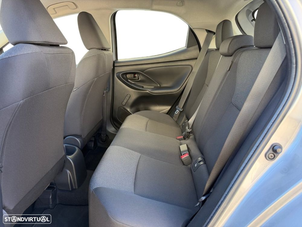 Toyota Yaris 1.0 VVT-i Comfort - 9