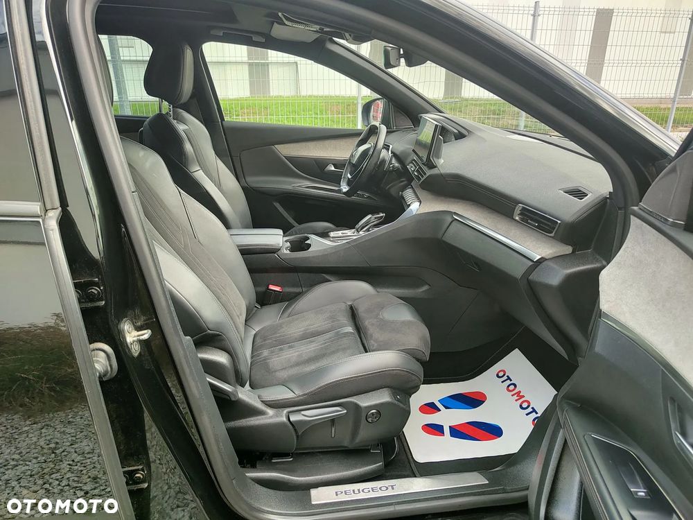 Peugeot 5008 BlueHDi 130 EAT8 GT - 12