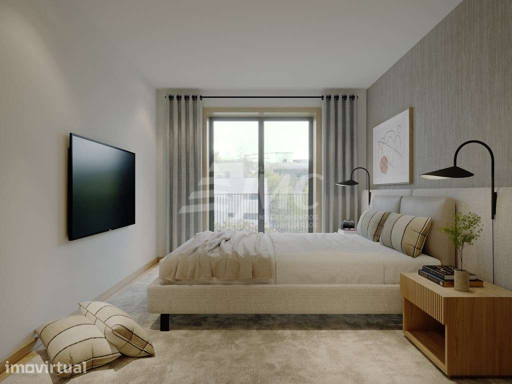 Apartamento T2 próximo ao Hospital S. João - Grande imagem: 2/22