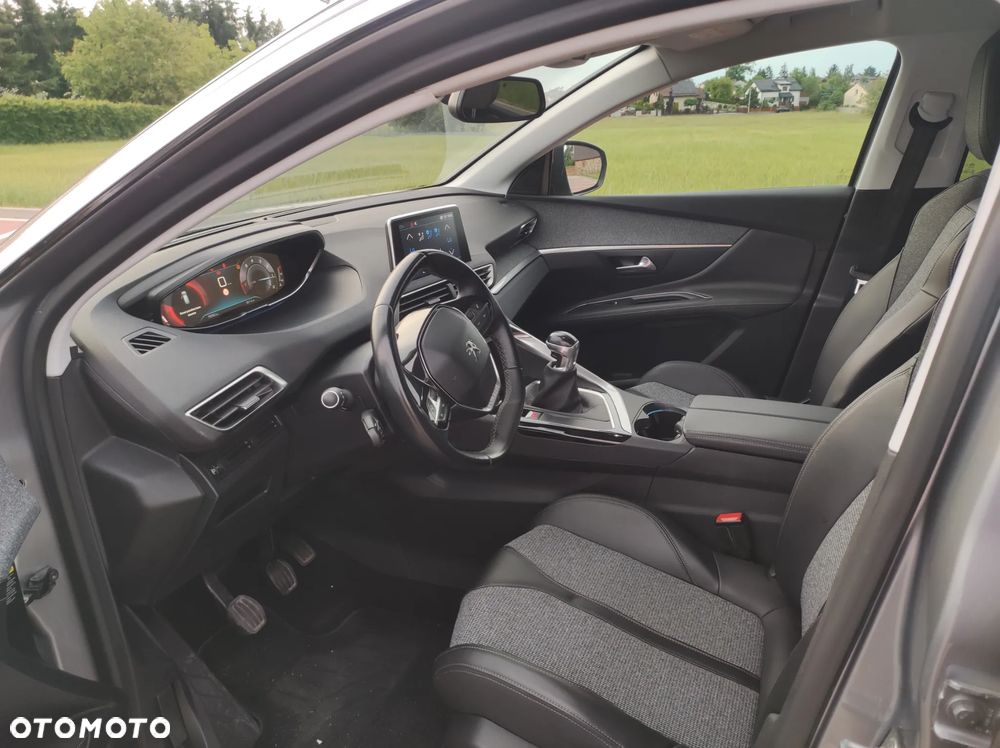 Peugeot 3008 - 9