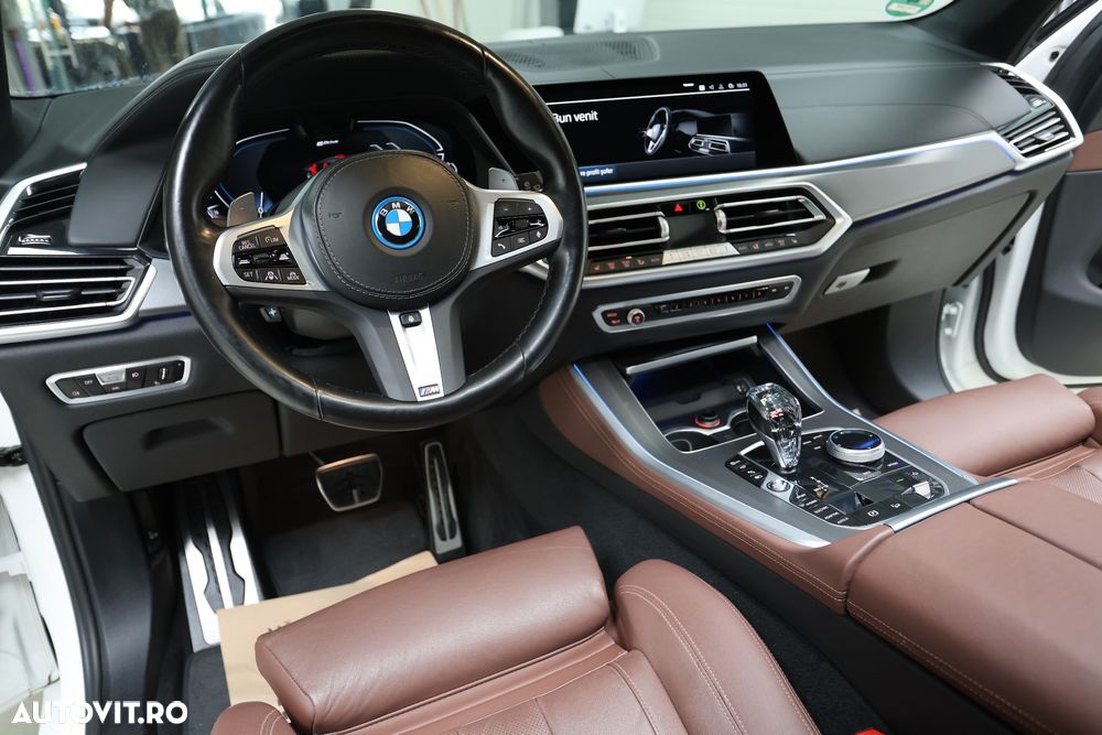 BMW X5 xDrive45e - 18