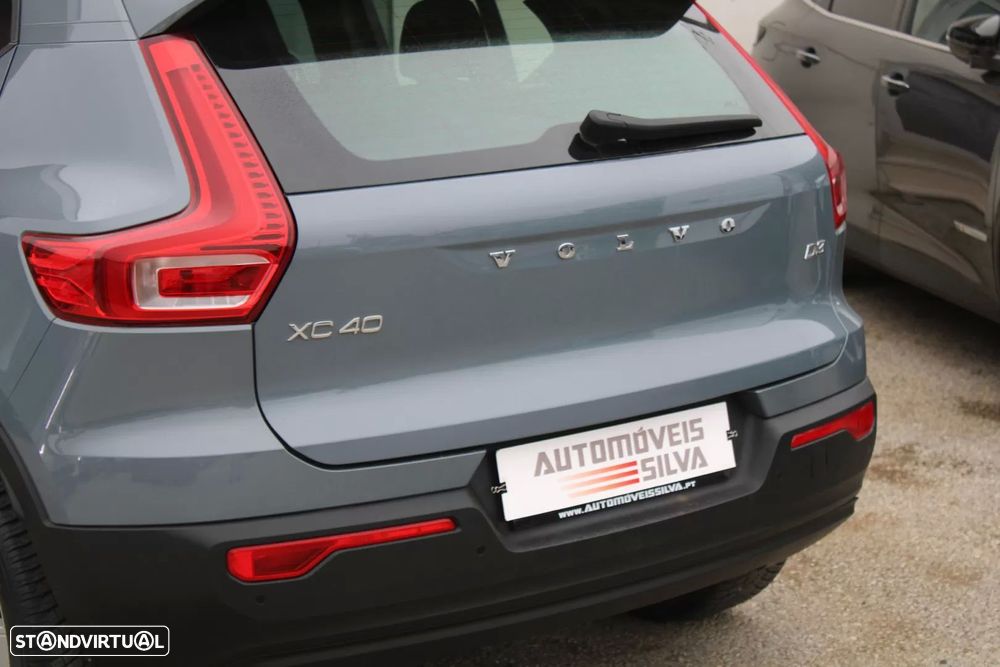 Volvo XC 40 2.0 D3 Momentum Geartronic - 15