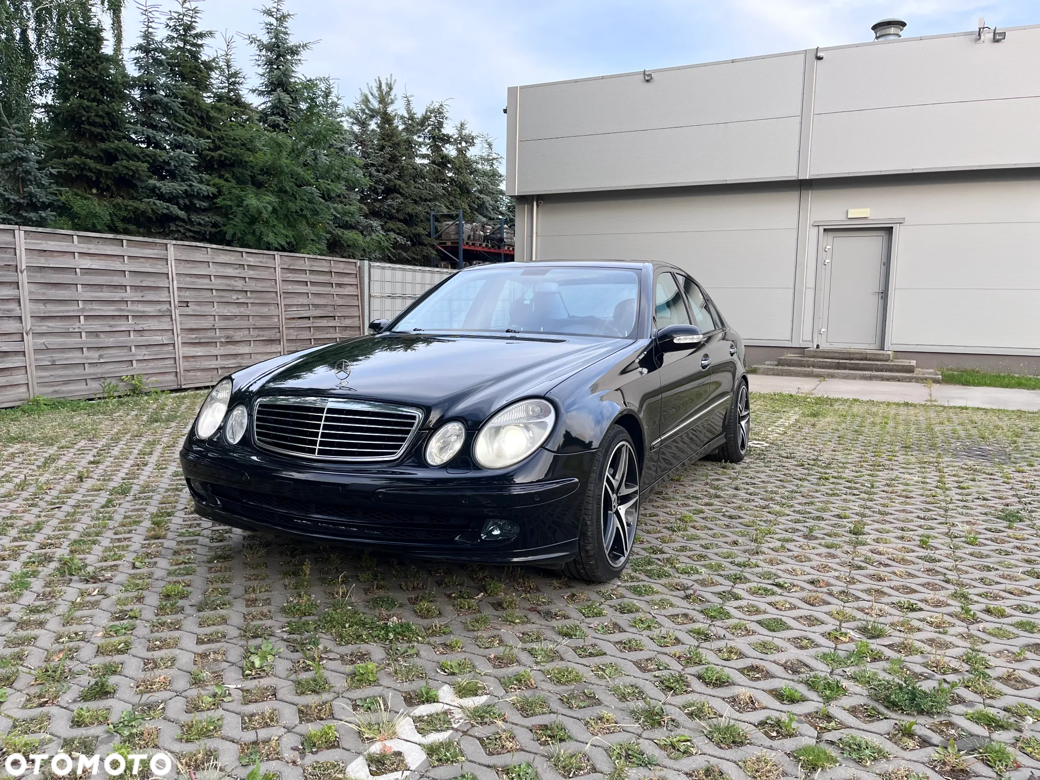 Mercedes-Benz Klasa E - 2