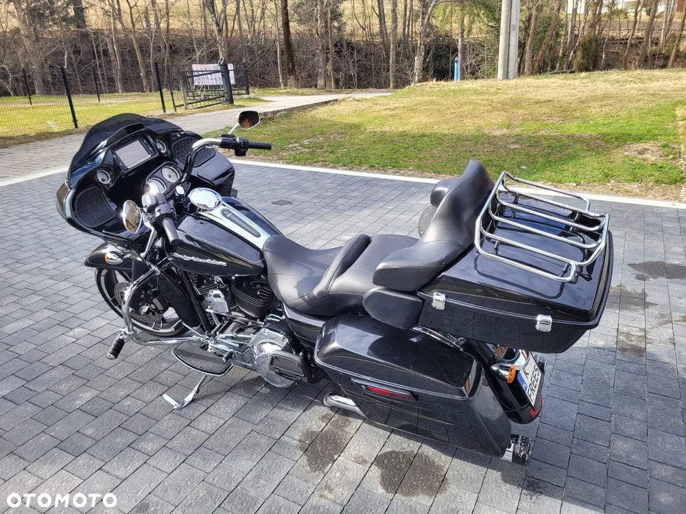 Harley-Davidson Touring Road Glide - 4