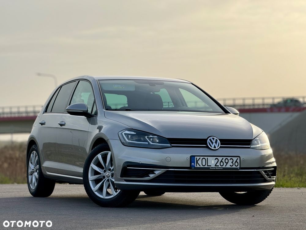 Volkswagen Golf 1.0 TSI BMT Comfortline - 1