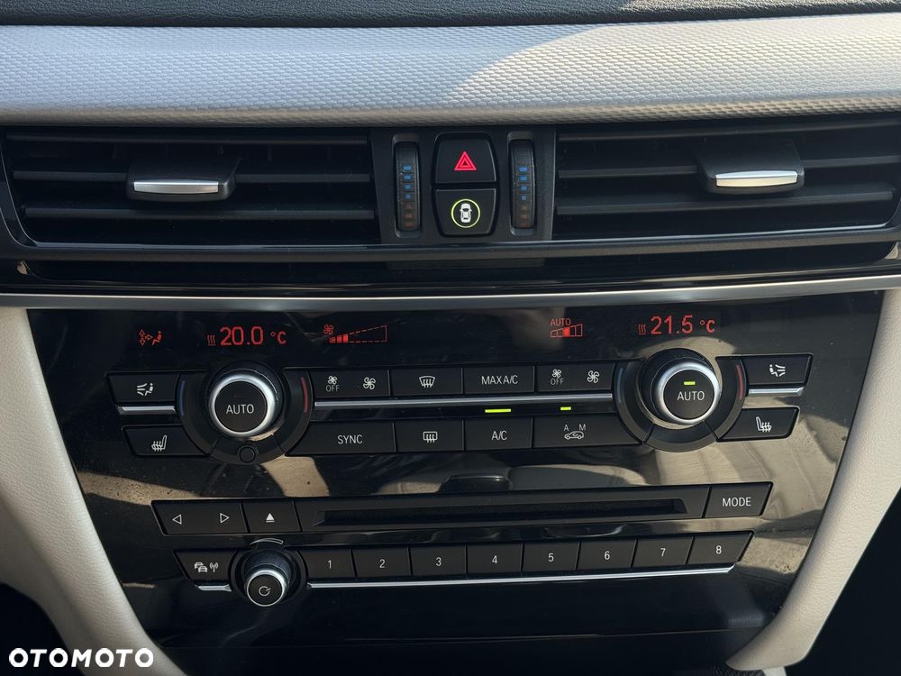 BMW X5 xDrive30d Sport-Aut - 37