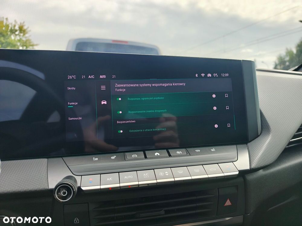Opel Astra 2023