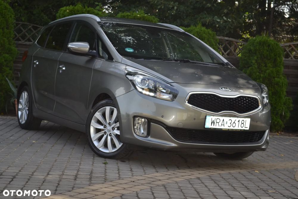 Kia Carens 1.7 CRDi Business Line 7os 7DCT - 5