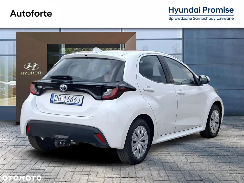 Toyota Yaris 1.5 Comfort - 10