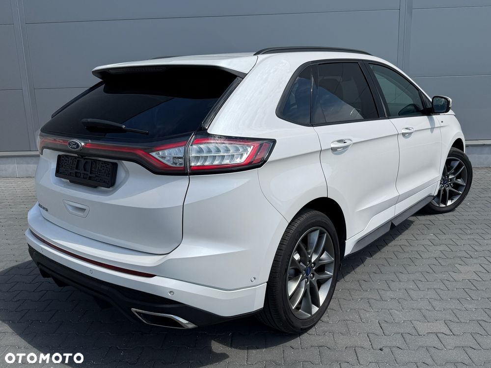 Ford Edge 2.0 TDCi Bi-Turbo 4x4 ST-LINE - 11