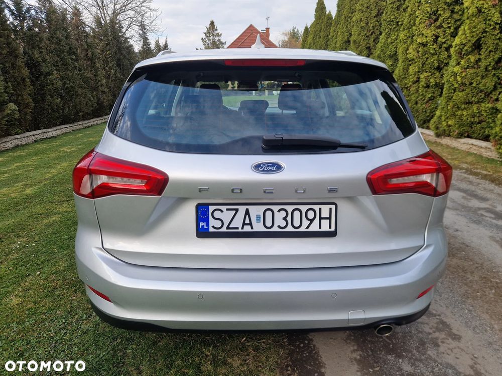 Ford Focus 1.5 TDCi SYNC Edition - 6