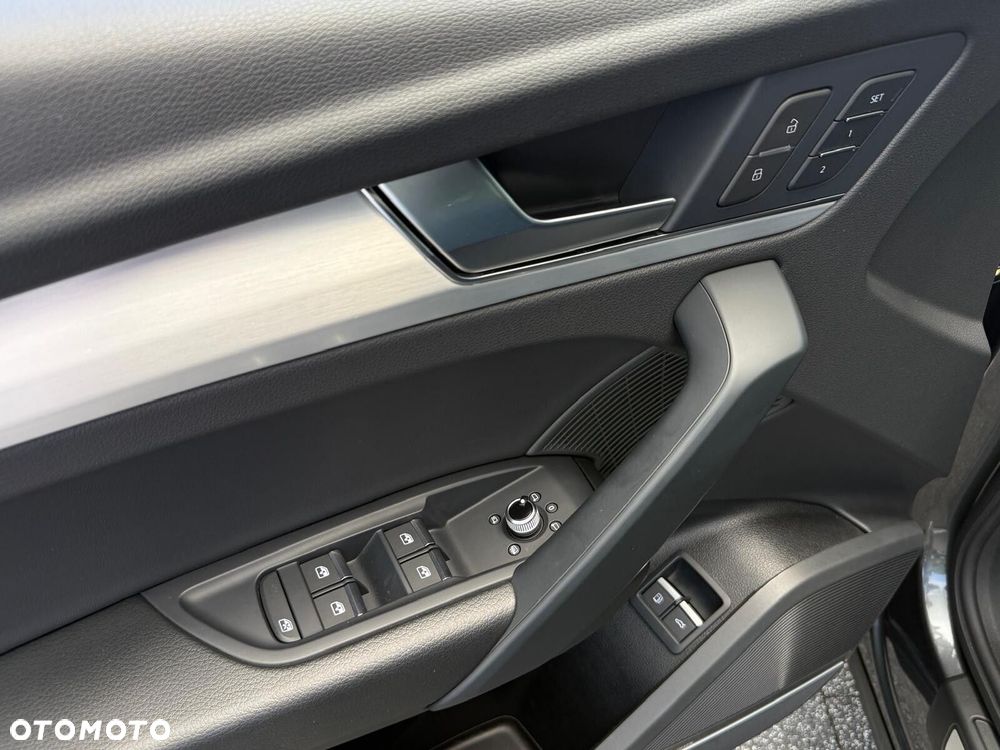 Audi Q5 Sportback - 16