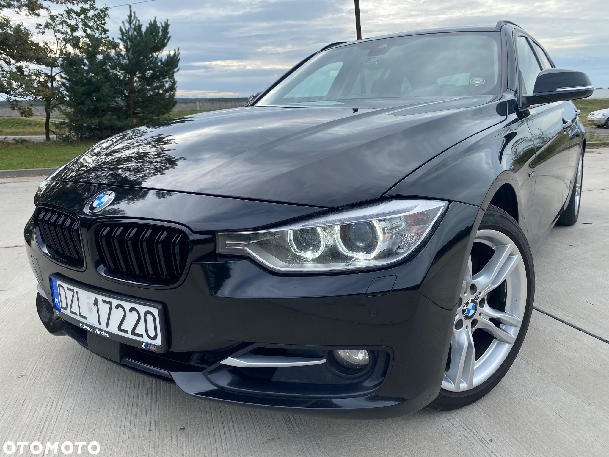 BMW Seria 3 330d Sport Line - 1