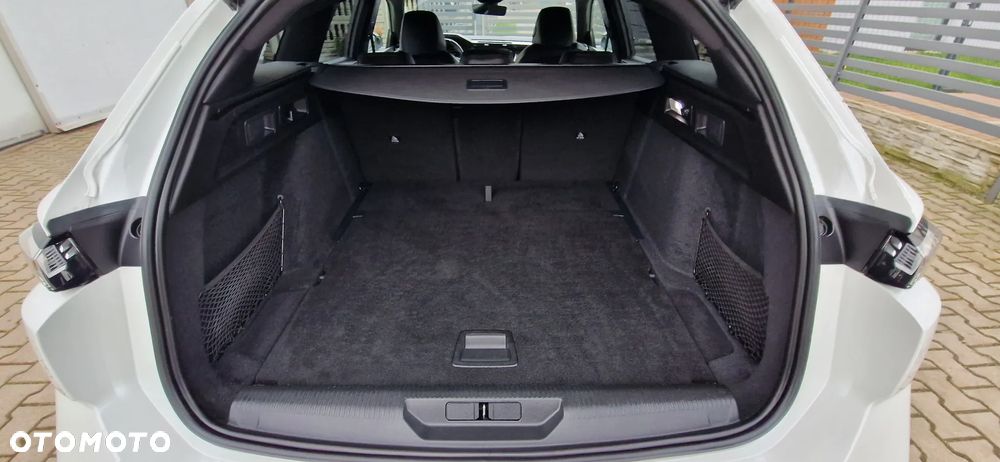 Peugeot 308 1.2 PureTech GPF GT Pack S&S EAT8 - 32