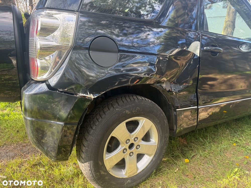 Suzuki Grand Vitara 1.9 DDiS - 7